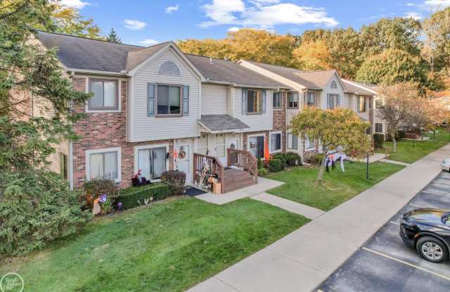 Photo of 27715 Harrison Woods