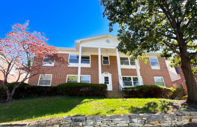 1242 Isis Ave