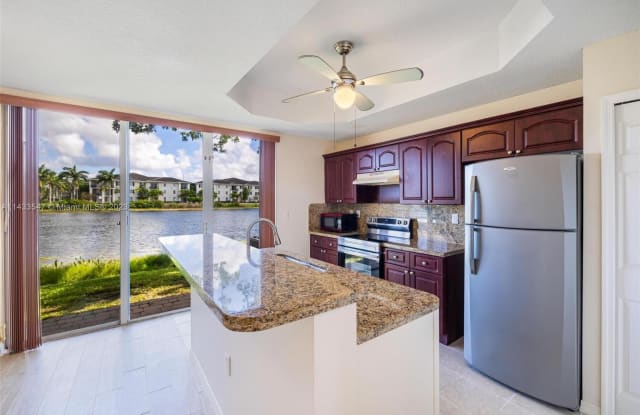 10587 SW 6th St - 10587 Southwest 6th Street, Pembroke Pines, FL 33025