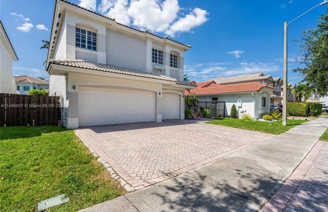 7048 NW 107th Pl - 7048 Northwest 107th Place, Doral, FL 33178