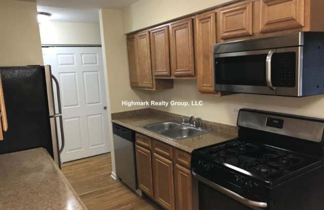 Photo of 1626 West Estes Ave.