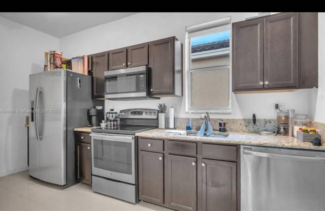 17182 Southwest 92nd Street