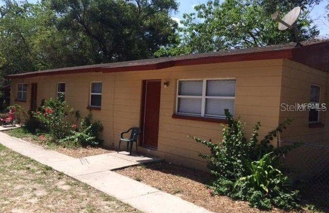 8512 N BROOKS STREET - 8512 North Brooks Street, Tampa, FL 33604