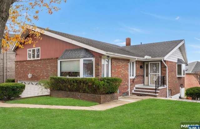 Photo of 509 8th Street