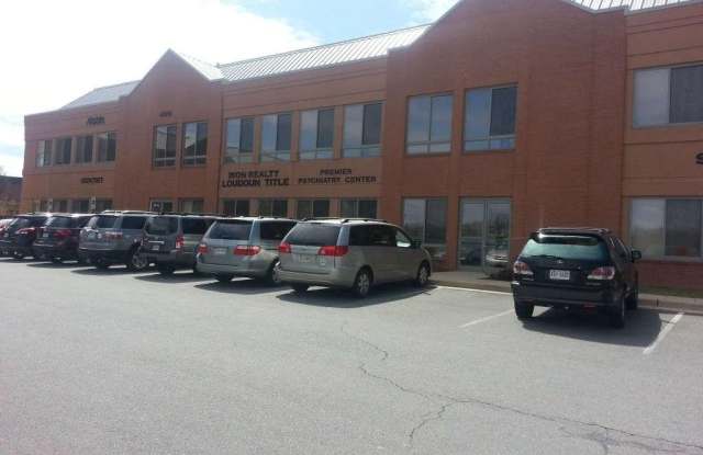 44355 PREMIER Plaza