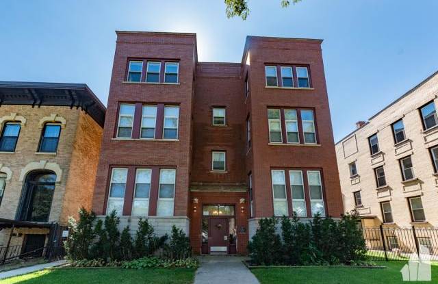 625 E Groveland Park - 625 East Groveland Park, Chicago, IL 60616