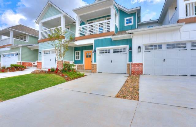 Luxury, Zero Maintenance Living in Edmond!