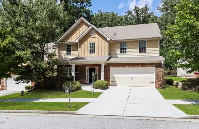 2561 Freemont Street