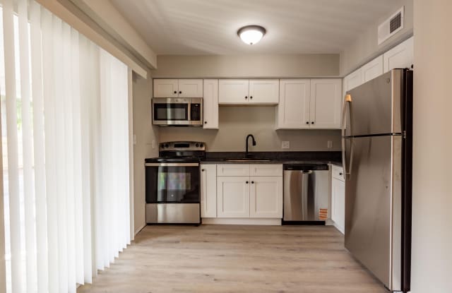 400 Gallery Lane - B4