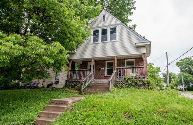 1519 WINDSOR ST - 1519 Windsor Street, Columbia, MO 65201