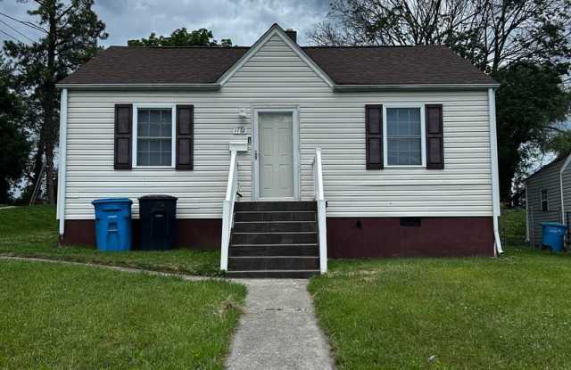 1712 Wayne Street, Roanoke, VA 24012