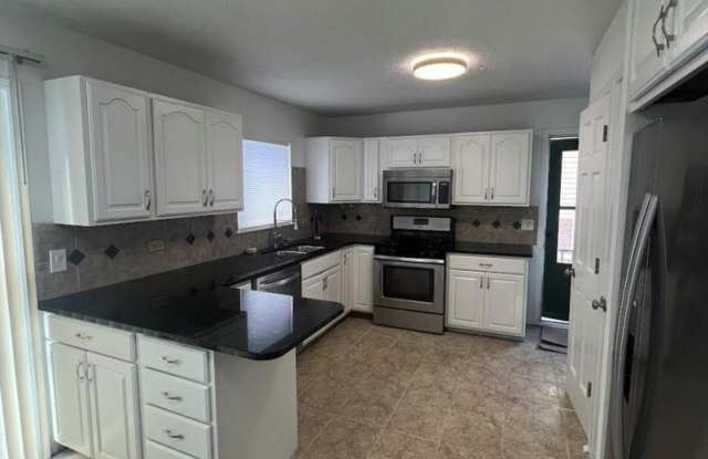 20564 N Elizabeth Avenue