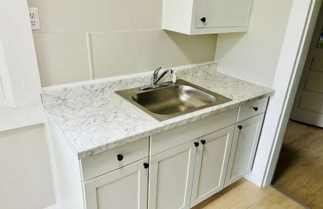 1822 Highland Avenue - 2