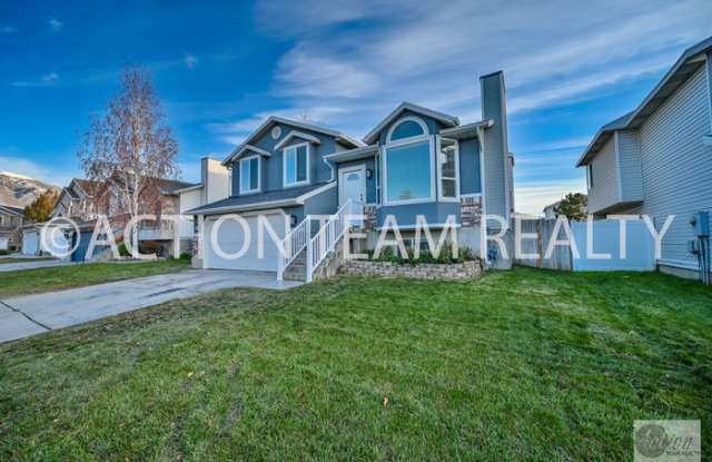 172 Bridgepark Circle