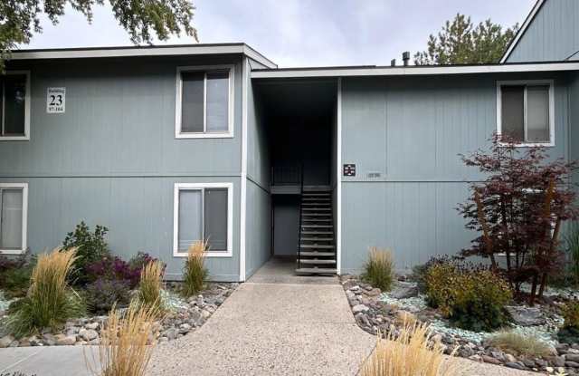 Photo of 4604 Neil Road unit: 98