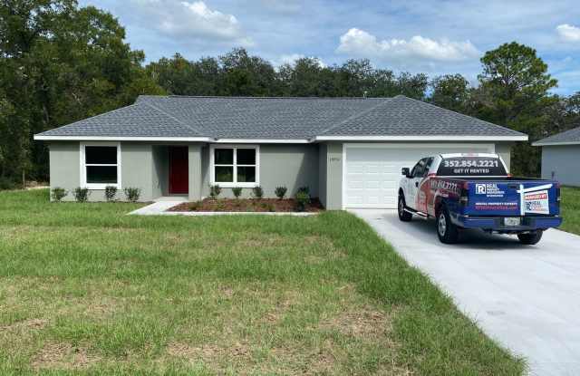 Photo of Beautiful Home - 3/2/2 **WON"T LAST**