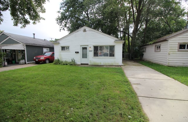 34567 Phyllis St - 34567 Phyllis, Wayne, MI 48184