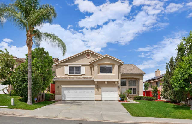 Most Desireable Neighborhood in Temecula  Eastridge by Redhawk