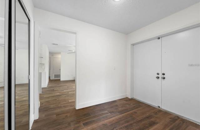 8323 BANYAN BOULEVARD