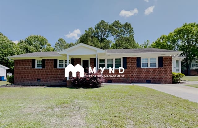 207 Britt St - 207 Britt Street, Smithfield, NC 27577