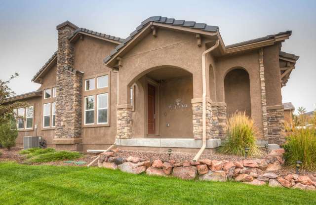 Stunning Flying Horse home