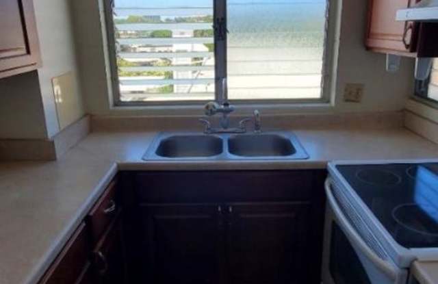 Photo of Hidden Gem Location ... Secured 1 bedroom!