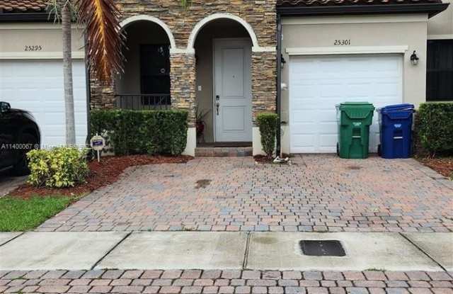 25301 SW 114th Ct