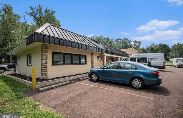 Photo of 2425 BLAIR MILL Road unit: C