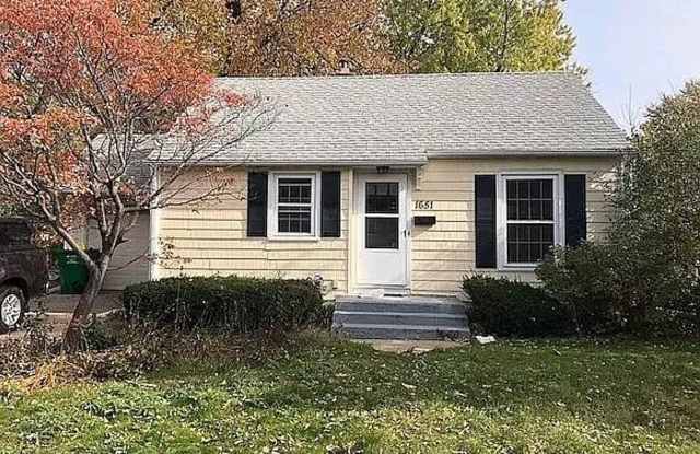 Charming Home in the Heart of St. Louis Park