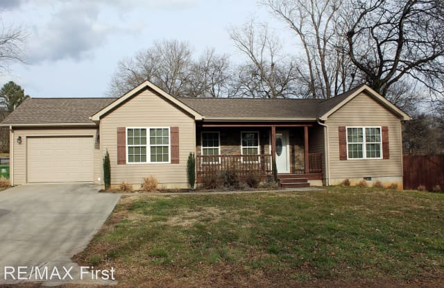 602 Martin St. - 602 Martin Street, Maryville, TN 37804