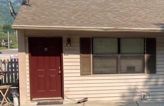 205 Fourth St unit: A