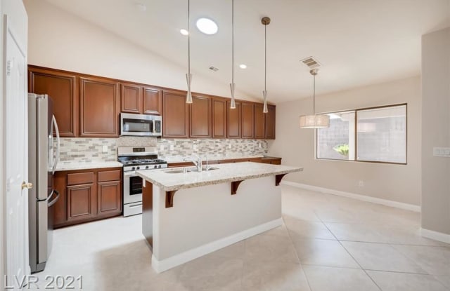 33 HATTEN BAY Street - 33 Hatten Bay Street, Henderson, NV 89012