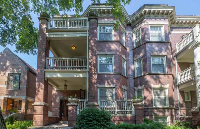 5706-10 S. Blackstone Ave