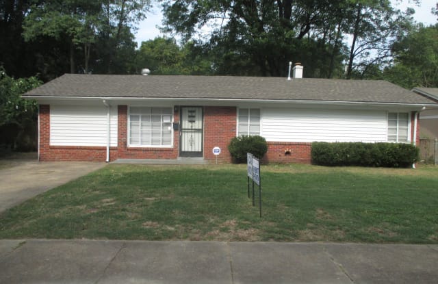 1493 Rebecca St - 1493 Rebecca Street, Memphis, TN 38111