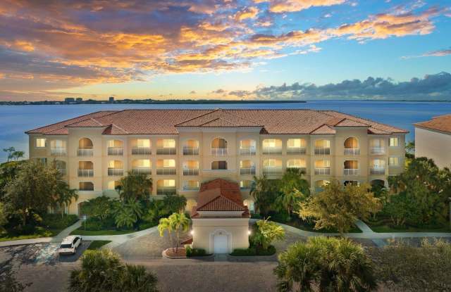 Photo of 22 Harbour Isle Drive W