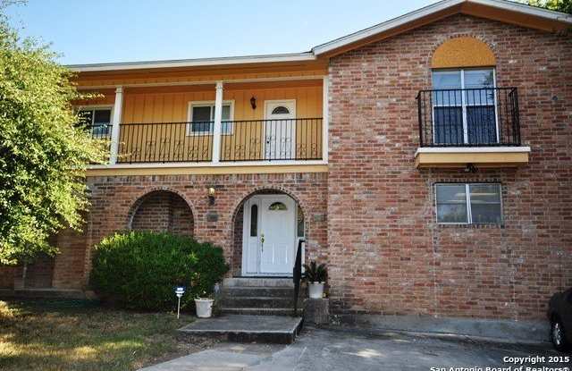 Photo of 308 Altgelt Ave