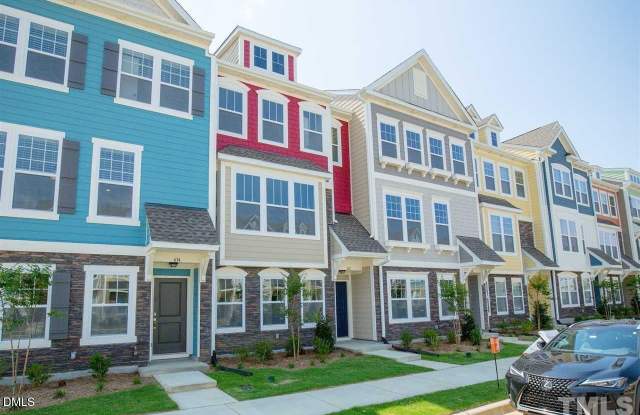 Photo of 632 Grand Central Station
