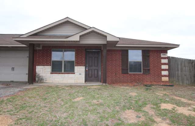 Coming Soon! Mission Ranch- 2 Bedroom Duplex for Rent in Lindale! - 17083 Sentinel Lane, Smith County, TX 75771