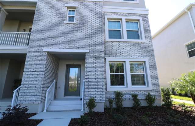 4510 S MANHATTAN AVENUE