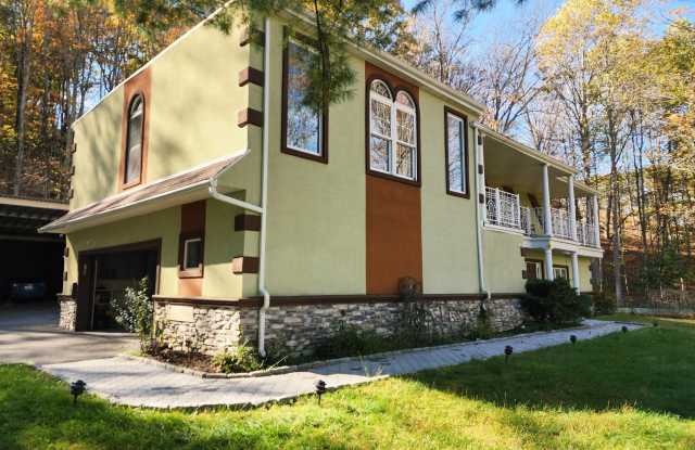 185 Quiet Valley Road