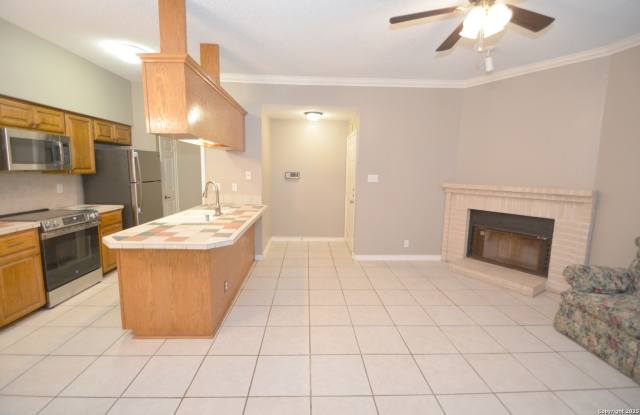 Photo of 12446 Starcrest unit: 403