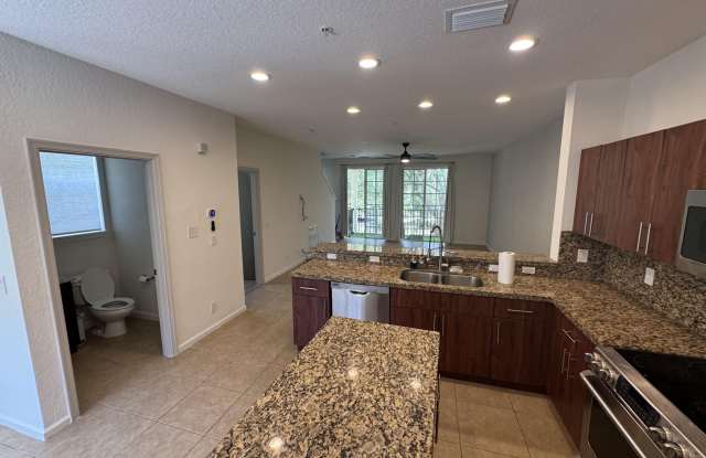 451 Schoolhouse Road