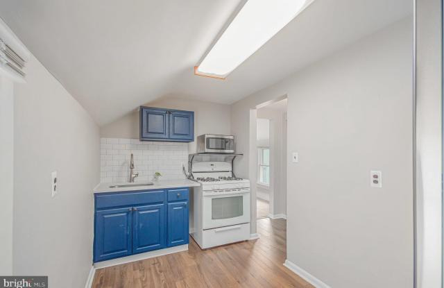 126 PRINCE GEORGE ST