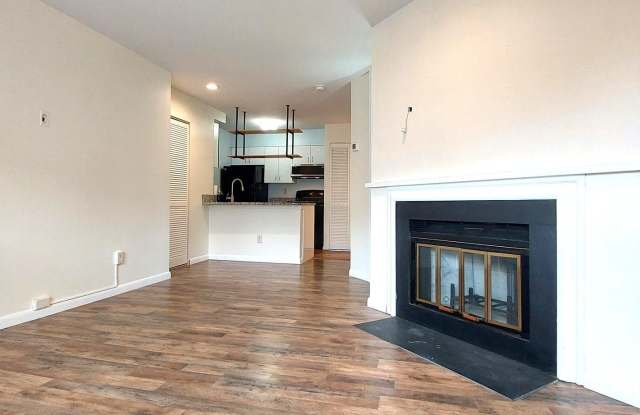 9706 HELLINGLY PLACE