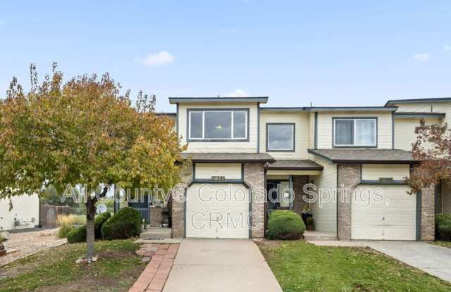 3652 Pacific Drive