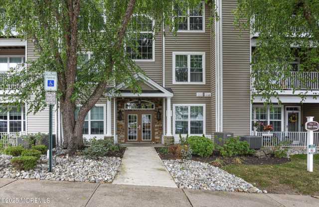 Photo of 594 Saint Andrews Place