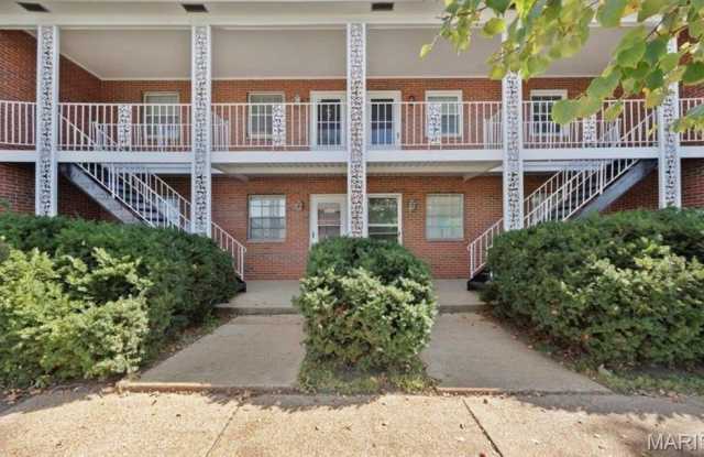 Photo of 6304 S Grand Boulevard