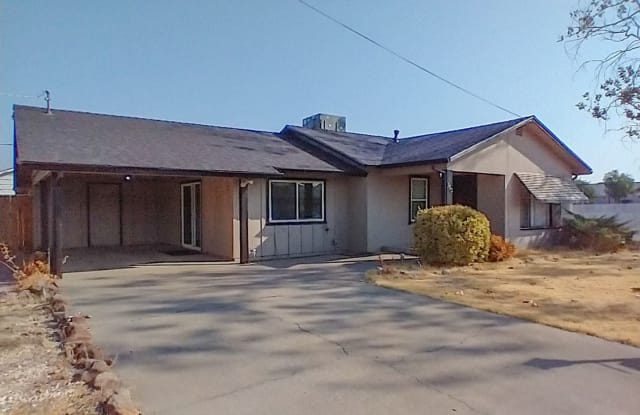 153 E. Chapman St. - 153 East Chapman Street, Orland, CA 95963