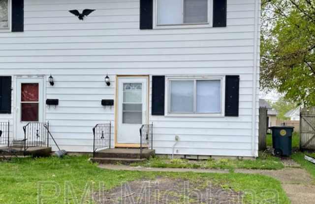 4422 Huron Cir