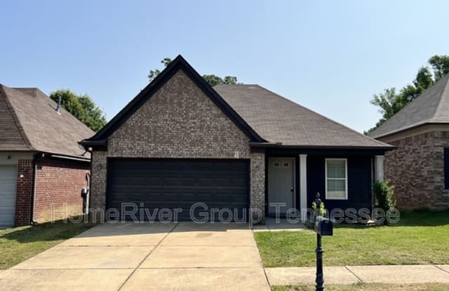 5557 Falling Bark Dr - 5557 Falling Bark Drive, Memphis, TN 38134